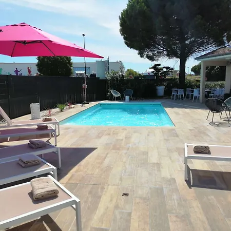 Kyriad Carcassone Ouest La Cite 3*