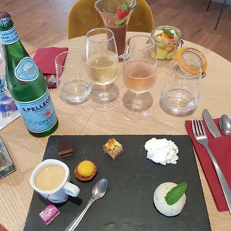 Kyriad Carcassone Ouest La Cite 3* Carcassonne
