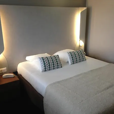 Kyriad Carcassone Ouest La Cite Carcassonne