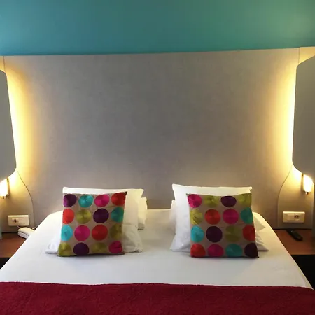 Hotel Kyriad Carcassone Ouest La Cite 3*